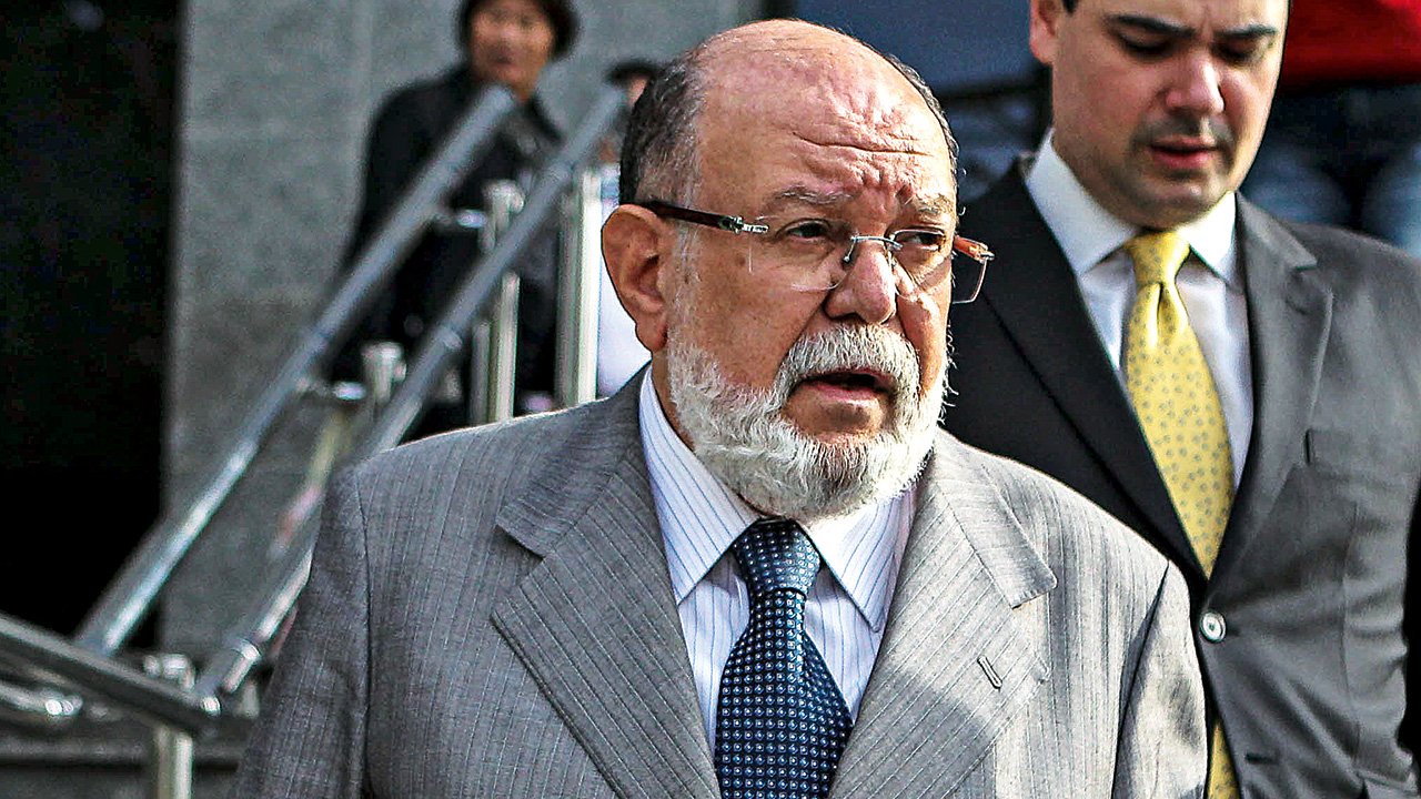 Lula pede e a OAS compra o silêncio de Rosemary