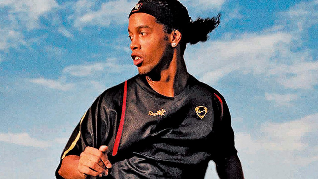 Ronaldinho Globetrotter