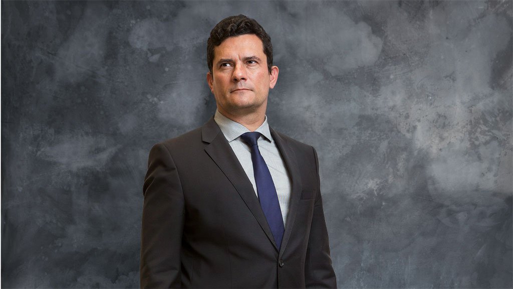 Ele condenou Lula e derrotou os barões da corrupção
