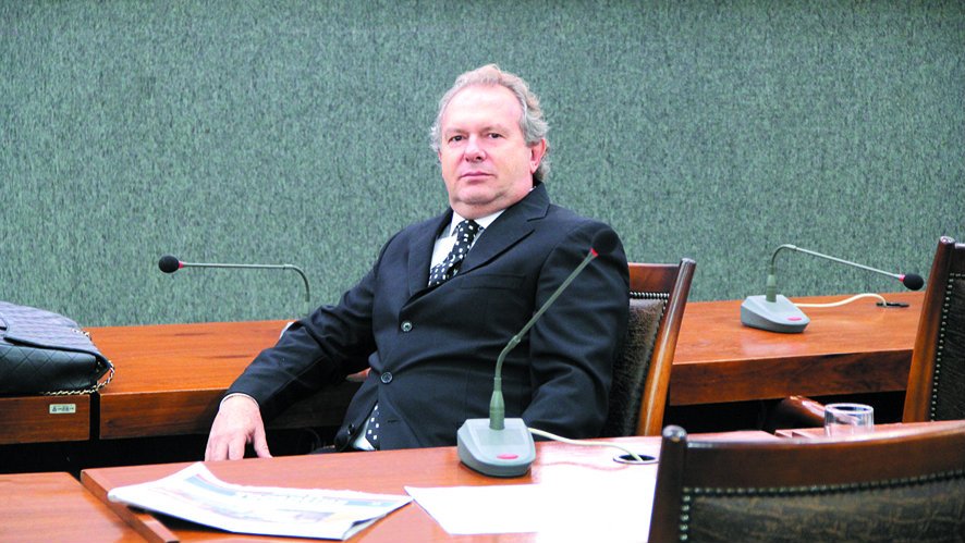 O laranjal do governador de Tocantins