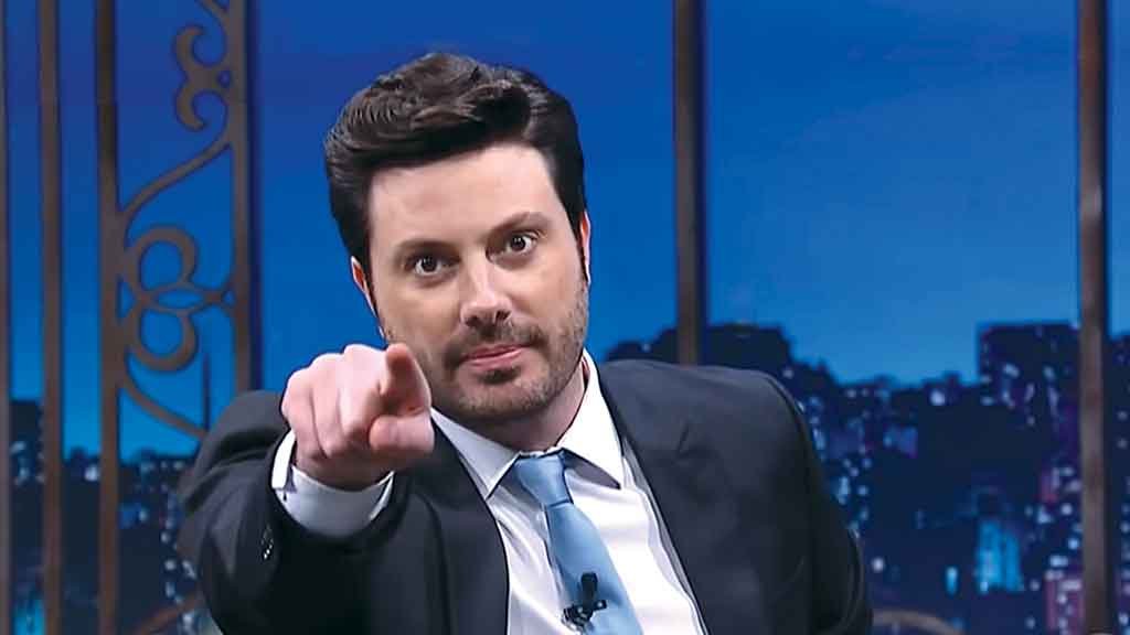 'Se ele votasse no Lula, a mídia estaria passando pano', diz Danilo Gentili sobre Gusttavo Lima