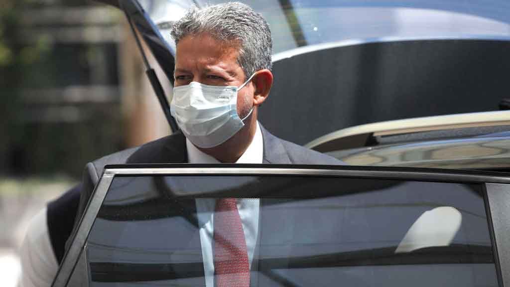 ENTUSIASMO O presidente da Cámara, Arthur Lira, se empenhou pessoalmente na aprovação do projeto